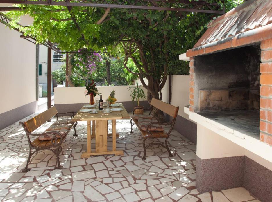 Apartments Beautiful Sandy Beach Split Room photo